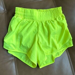 Lululemon Neon Yellow Hotty Hots. Size 2, 4” inseam